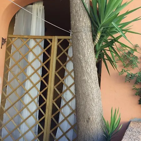 Airport-Marina-City-Beaches-Taxi-Garden-Air Cond-Wi Fi Apartamento