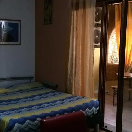 Airport-Marina-City-Beaches-Taxi-Garden-Air Cond-Wi Fi Apartamento Olbia